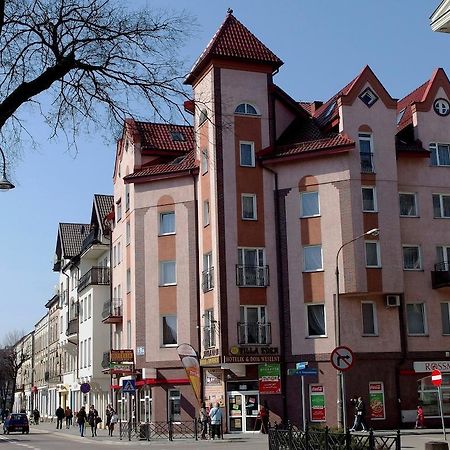 Villa Eden & Restaurant Елк Екстериор снимка