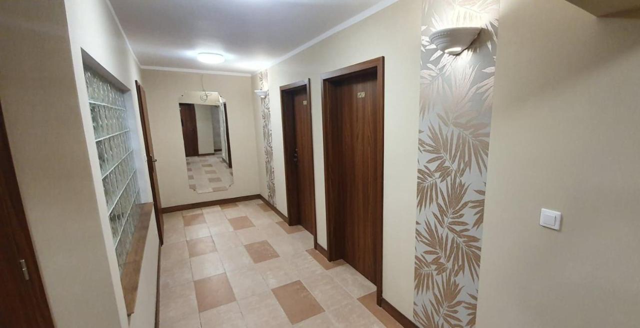 Villa Eden & Restaurant Елк Екстериор снимка